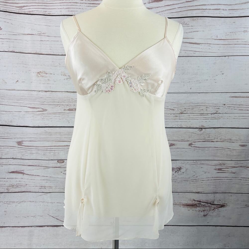 Secret Treasures soft pink sheer negligee beaded